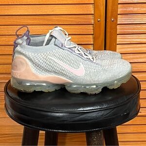 Nike VaporMax Flyknit Sneakers in Light Gray with Pink Accents